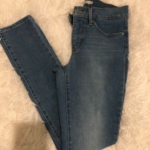 Levi's 311 Shaping Skinny Jeans